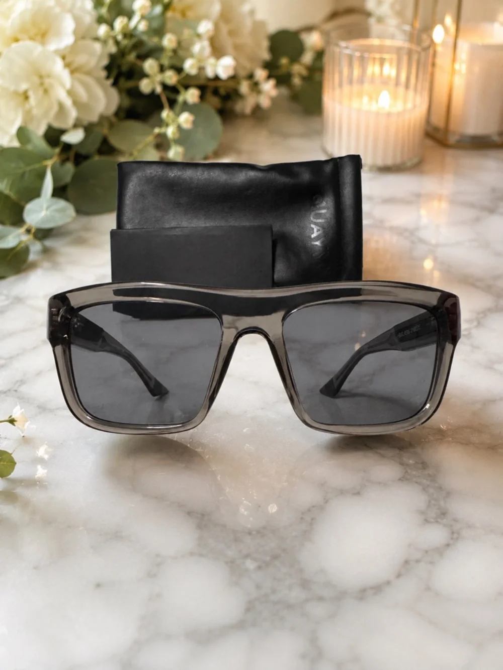 QUAY Australia Dealers Choice Smoke Square Sunglasses w/ Case
